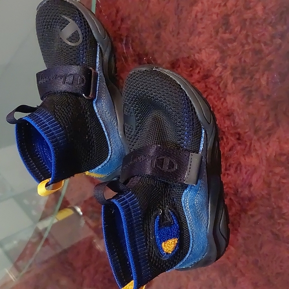 Champion Sock Hightop Sneakers - Picture 3 of 4